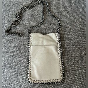 Leather phone pouch